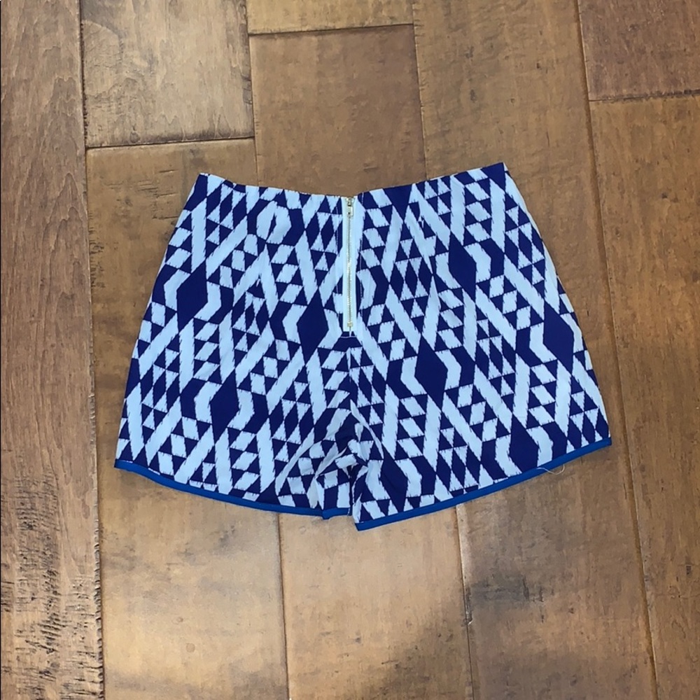 Shorts - Picture 2 of 2